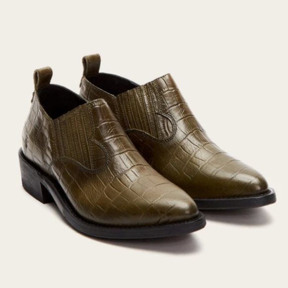 Frye Shoes - NWT Frye Billy Shootie Bootie Rosemary Green Leather 7.5